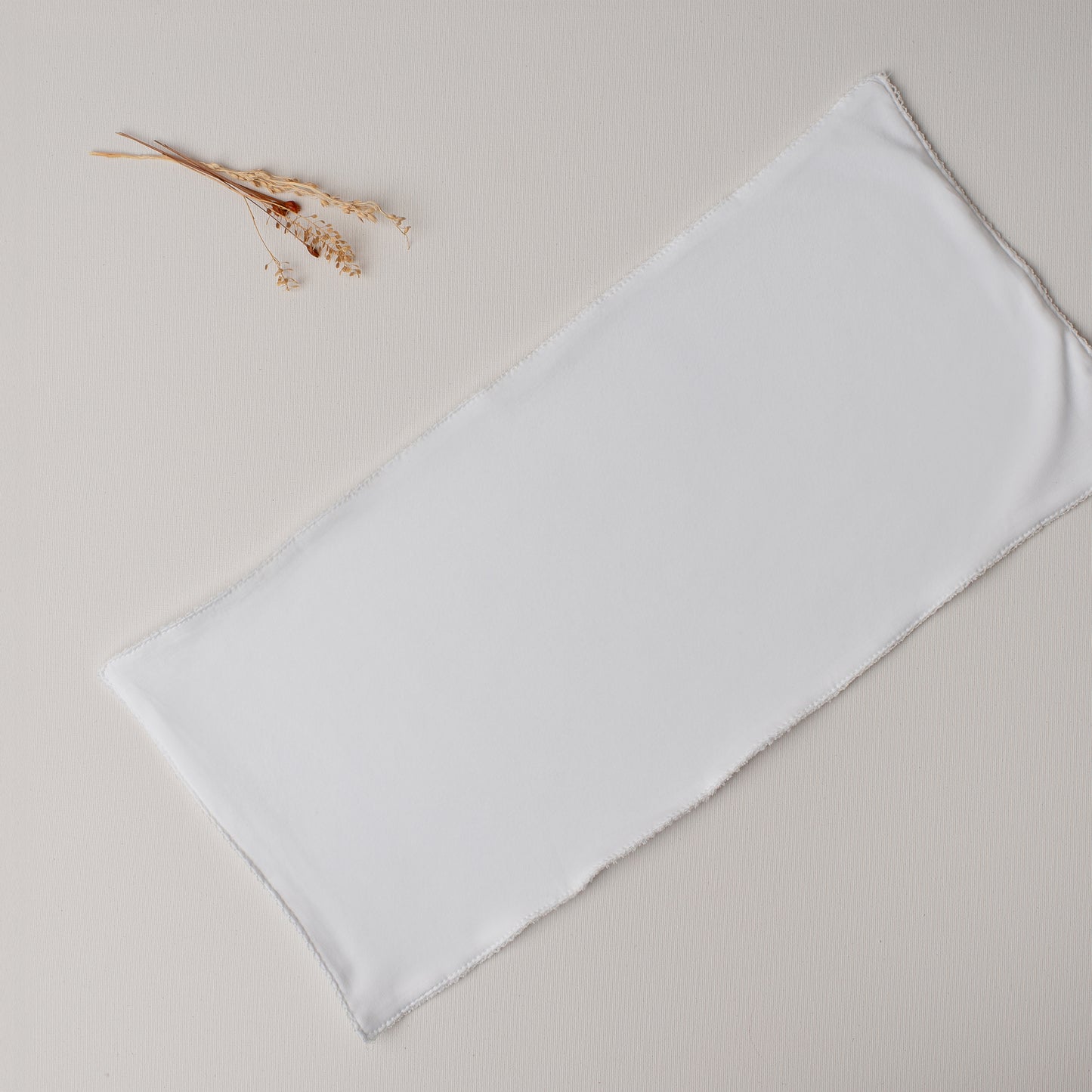 Paninho de Ombro - Detalhe Branco