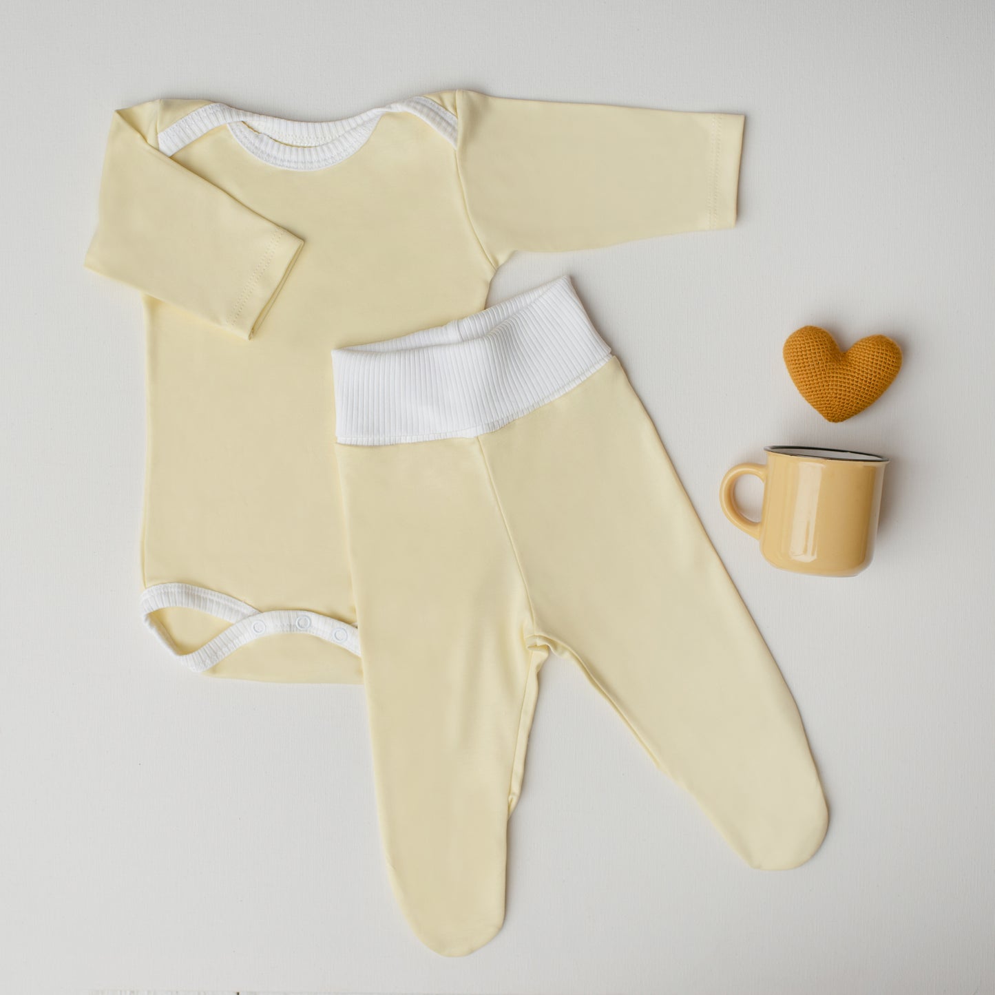 Conjunto Body Andorinha + Culote Yoga Amarelo