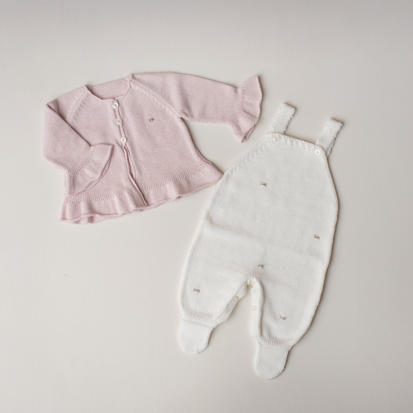 Saída de Maternidade Anambé Branca e Rosa