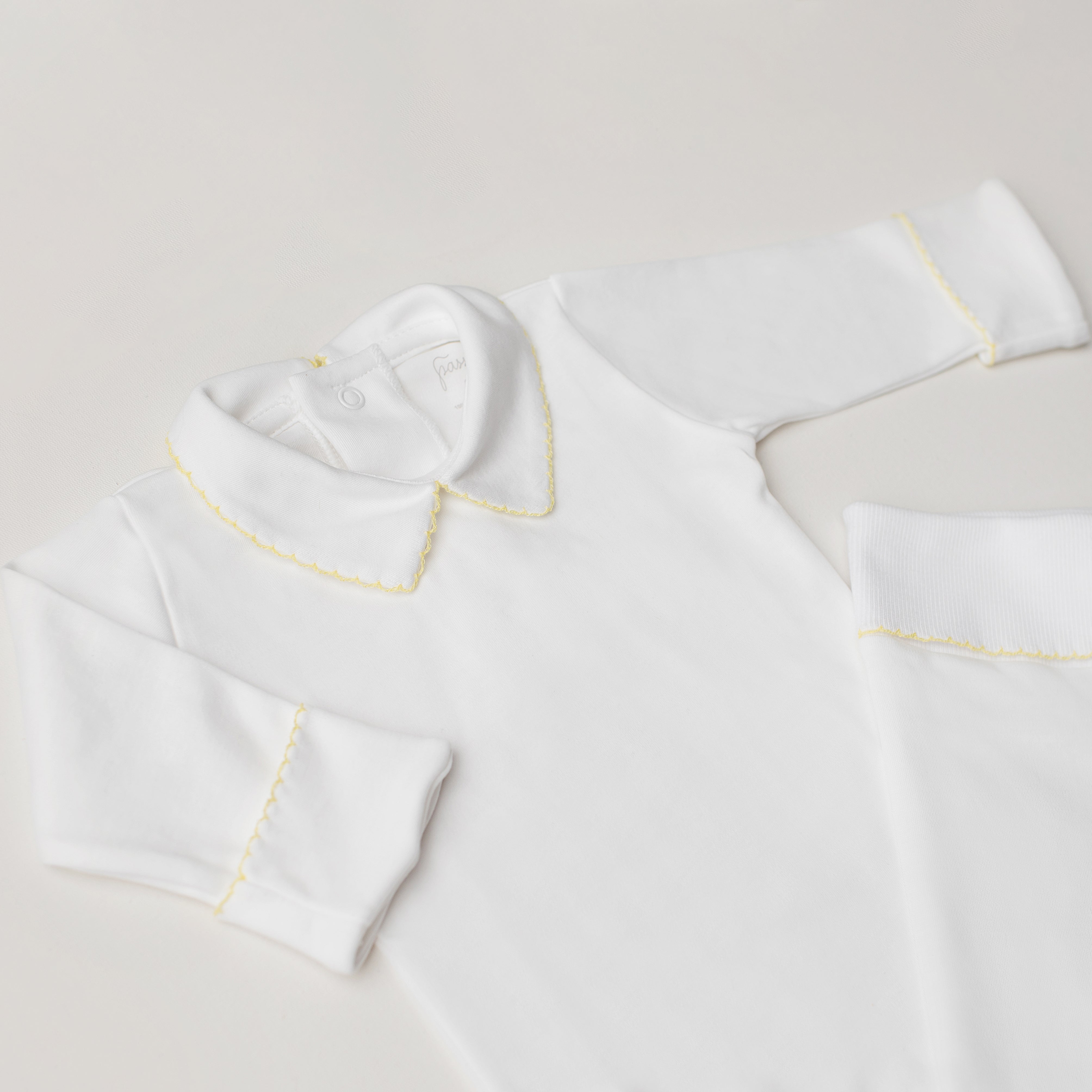 Saída de Maternidade Águia Amarela