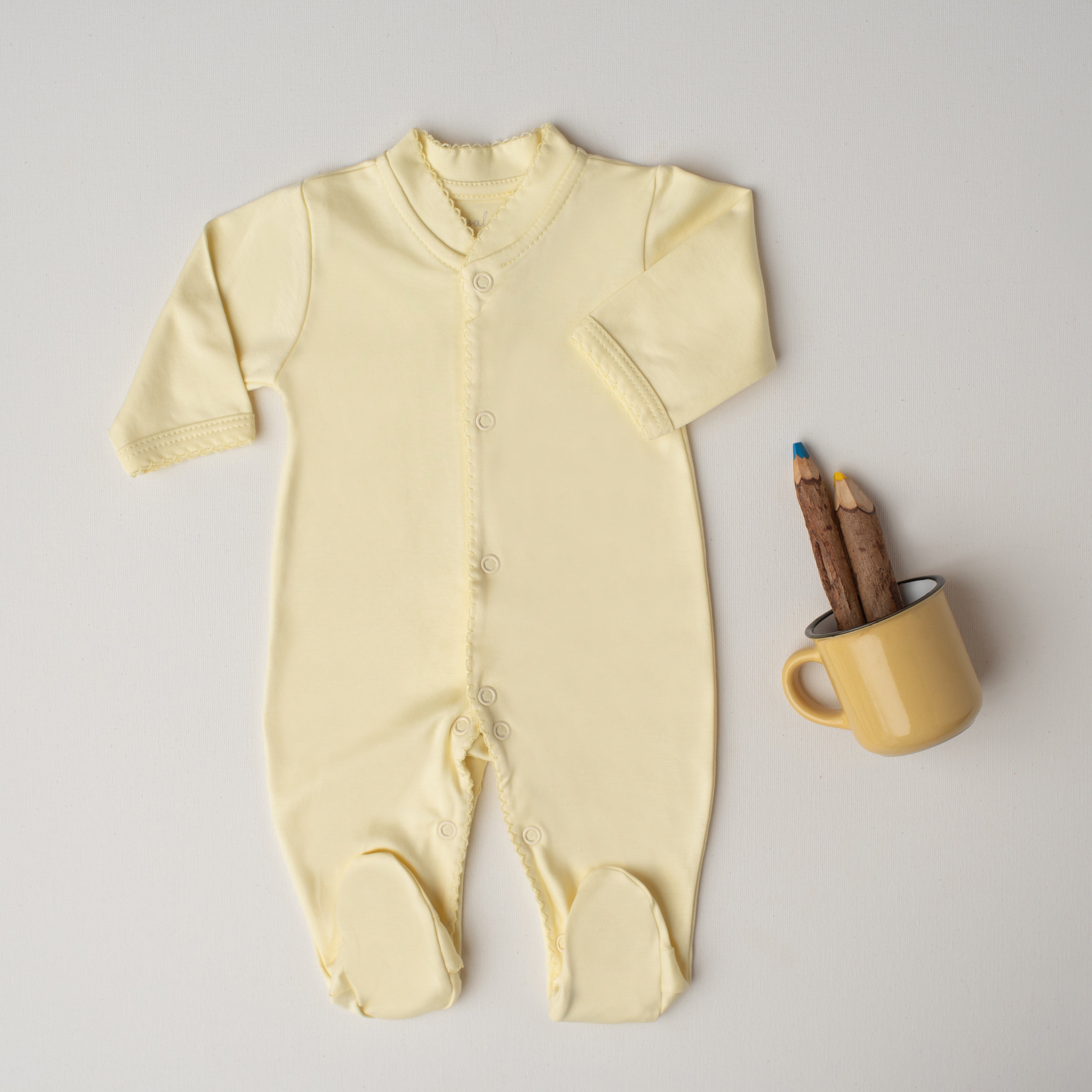 Macacão Prematuro Arara Amarelo