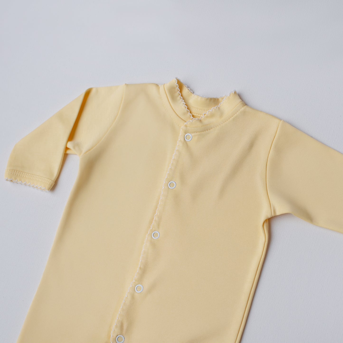 Macacão Arara Amarelo