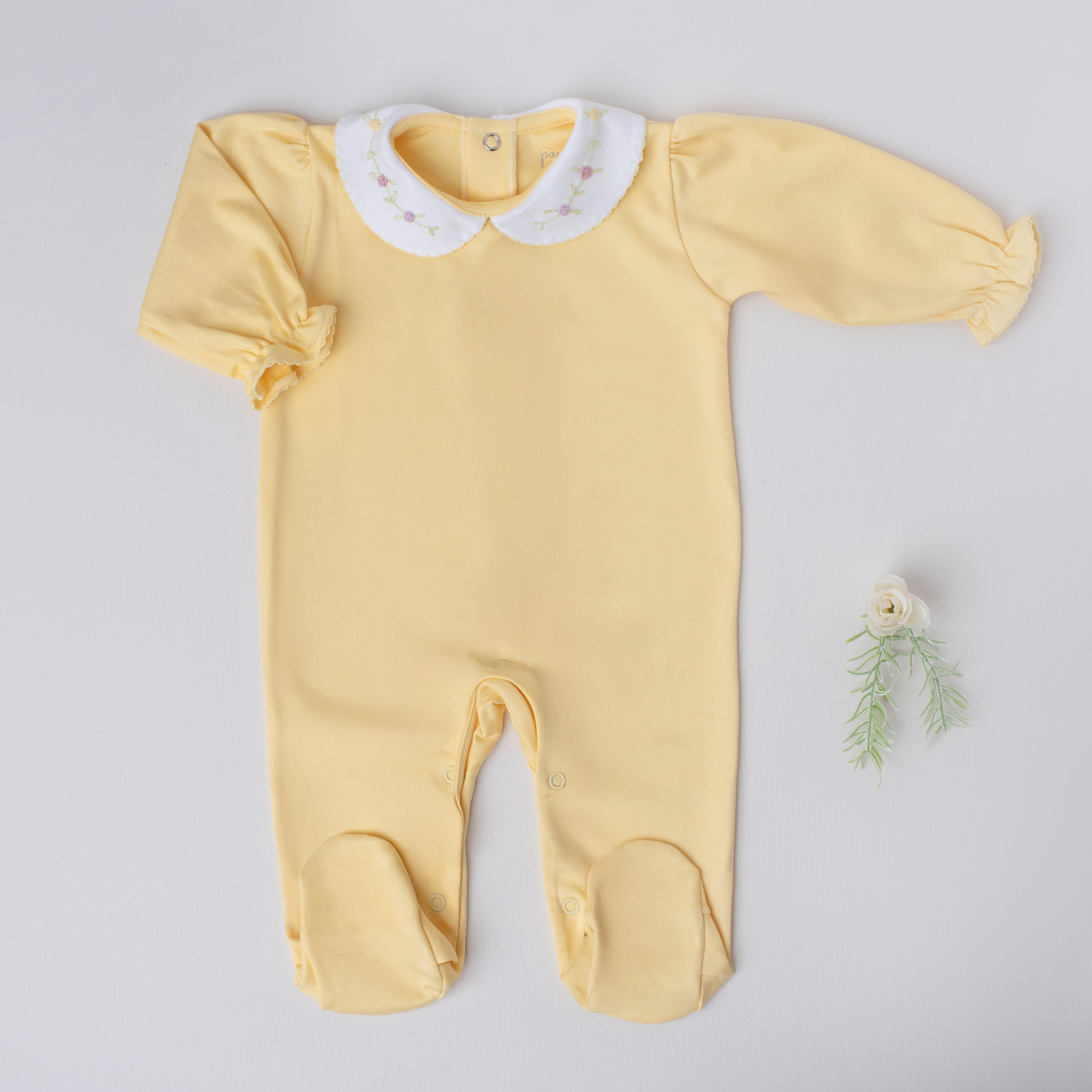 Macacão Garça Amarelo