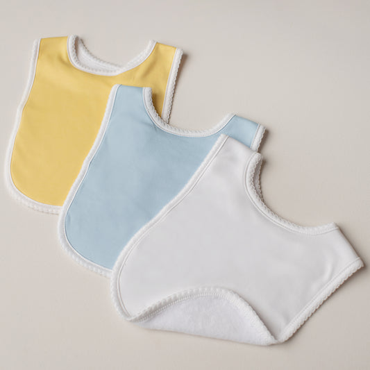 Kit: 3 Babadores Tucano Pima Atoalhado - Azul, Branco e Amarelo