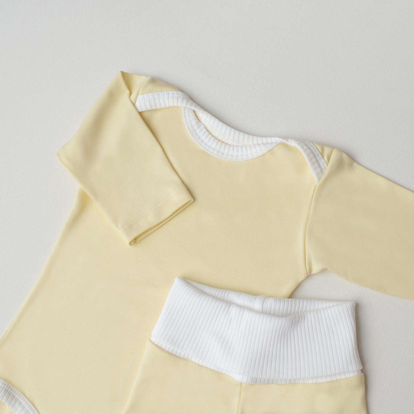 Conjunto Body Andorinha + Culote Yoga Amarelo