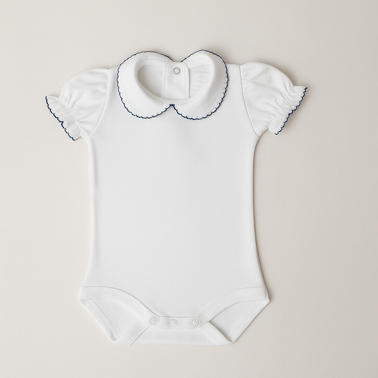 Body Garça Manga Curta Detalhe Marinho