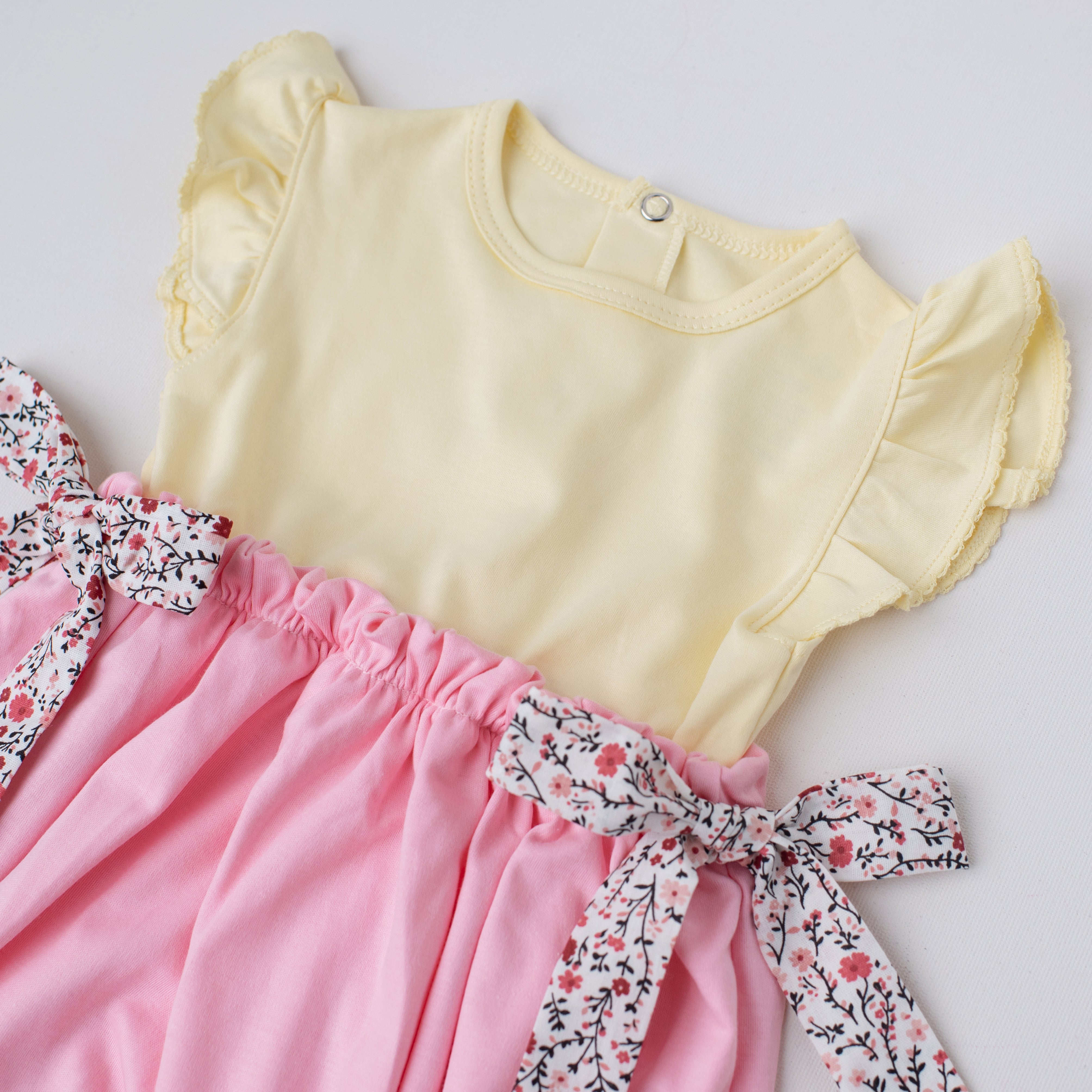 Macaquinho Canário Rosa e Amarelo