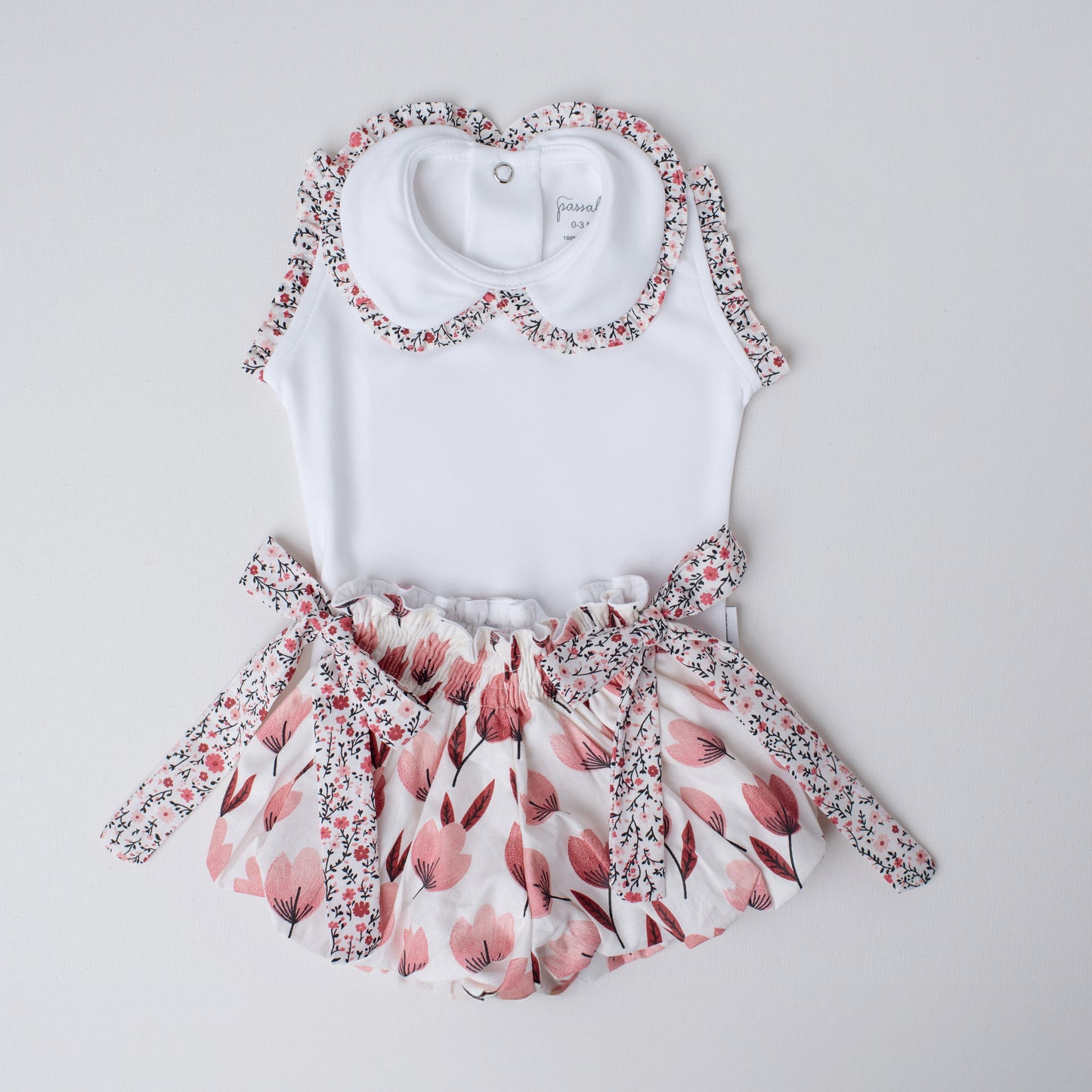 Conjunto Body e Shorts Tico Tico Rosa