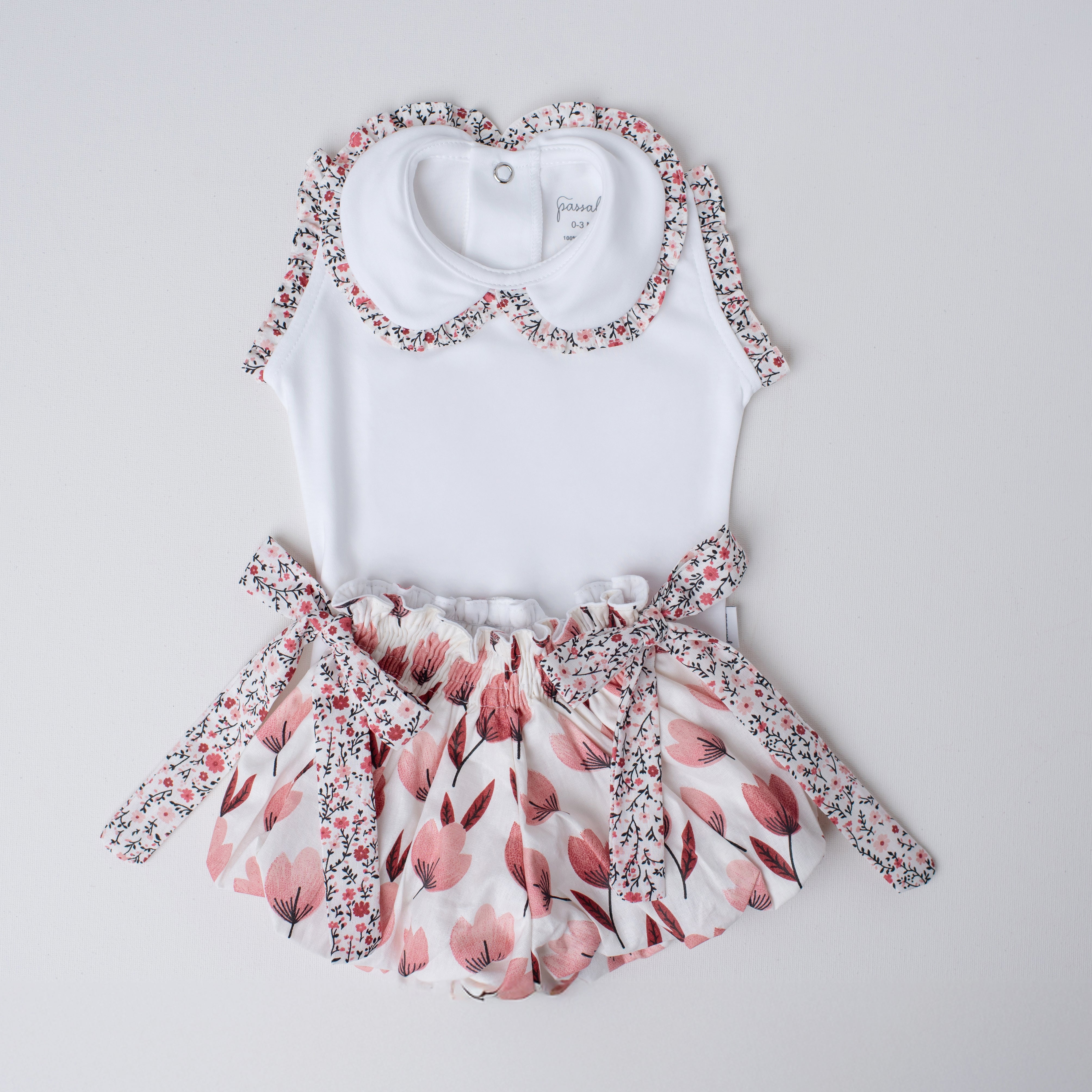 Conjunto Body e Shorts Tico Tico Rosa