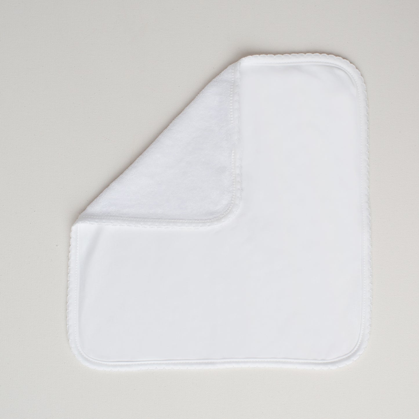 Paninho de Boca ou Bumbum Atoalhado - Detalhe Branco