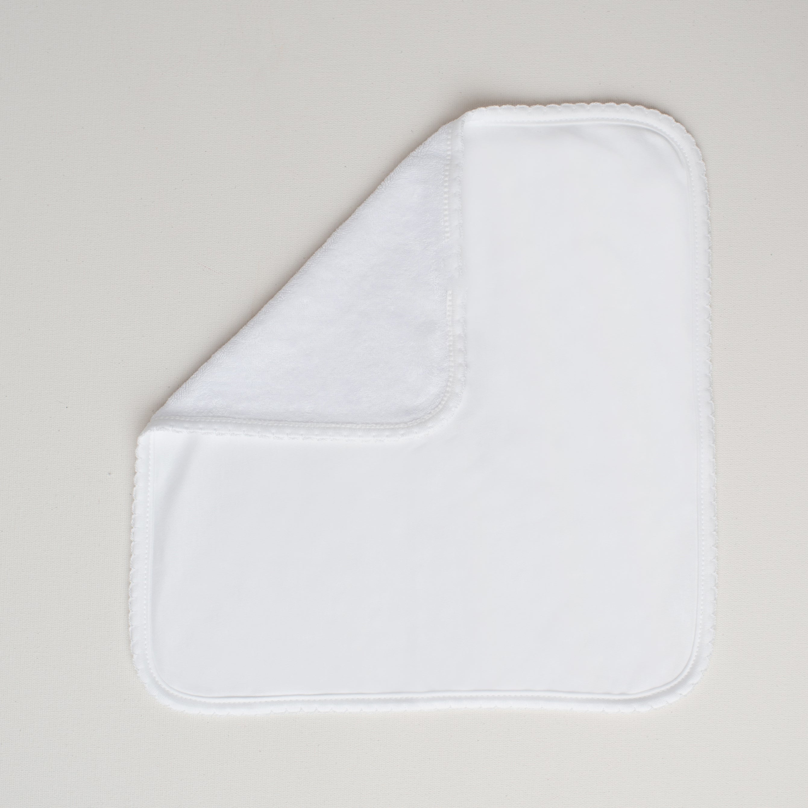 Paninho de Boca ou Bumbum Atoalhado - Detalhe Branco