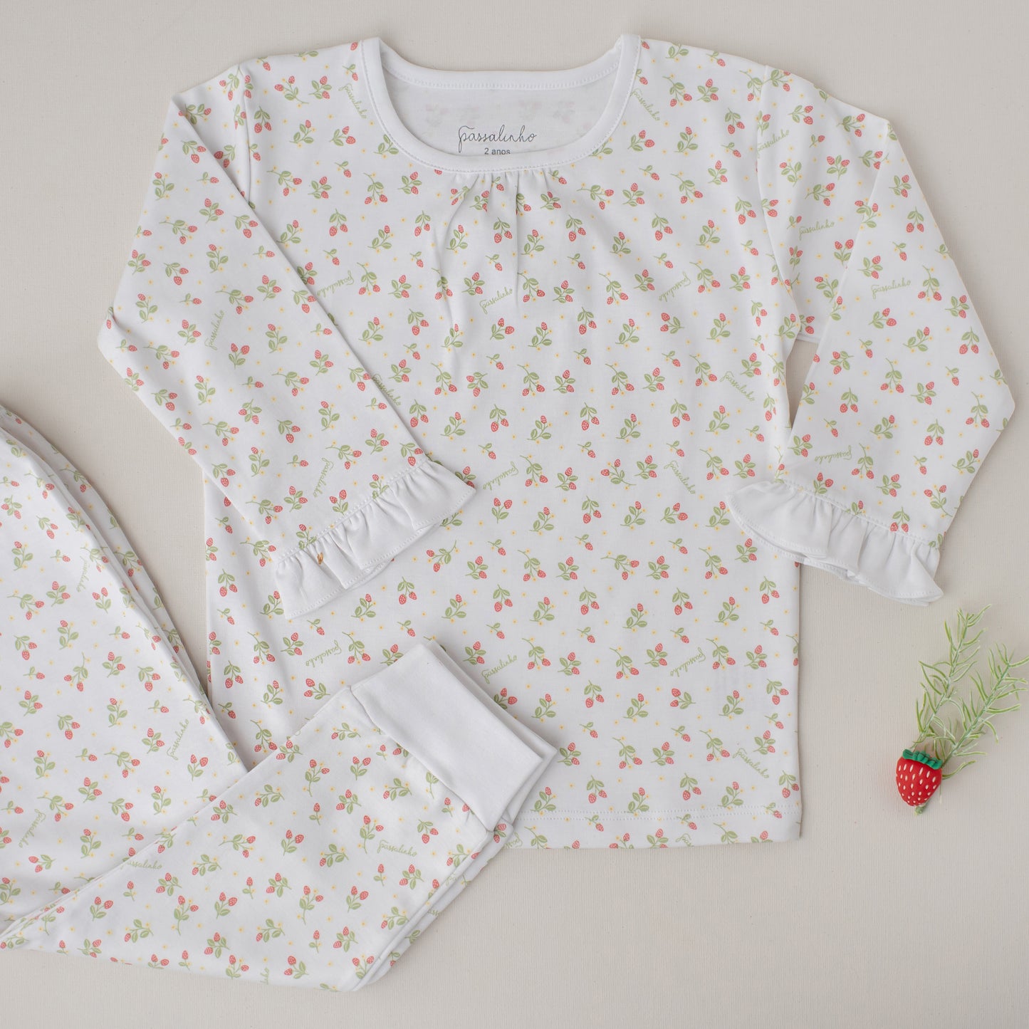 Pijama Calça e Blusa Arara Moranguinhos