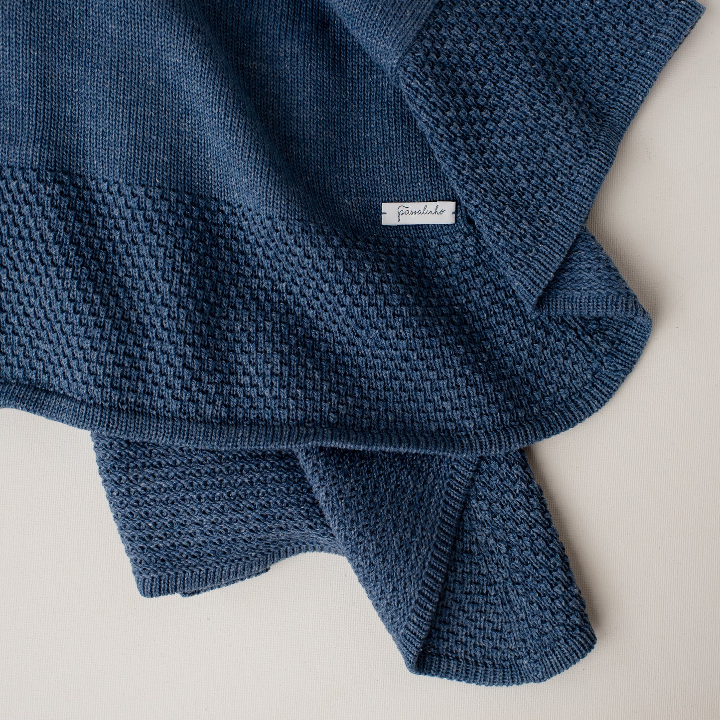 Manta Tricô Ponto Arroz Azul Jeans