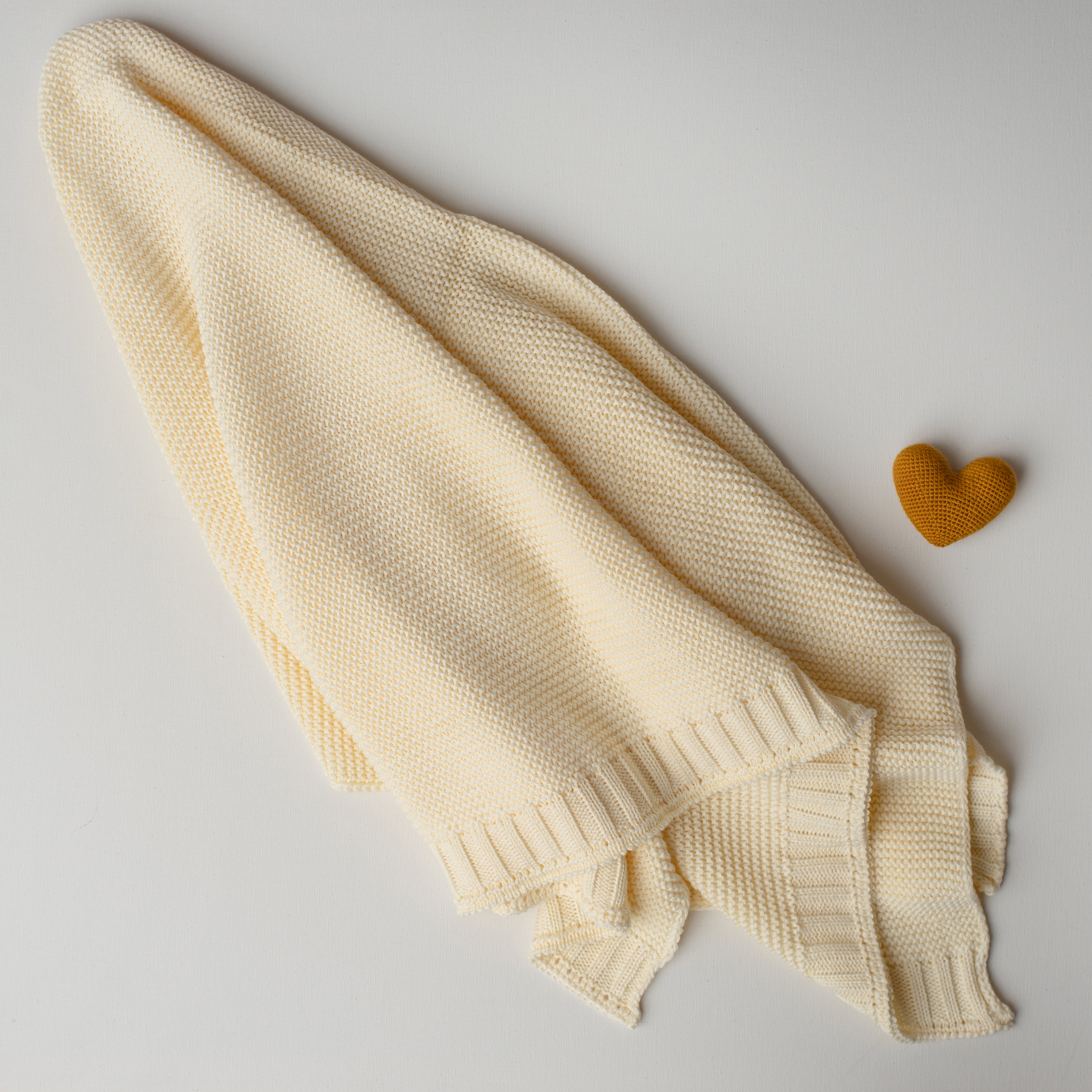 Manta Tricô Ninho Amarela