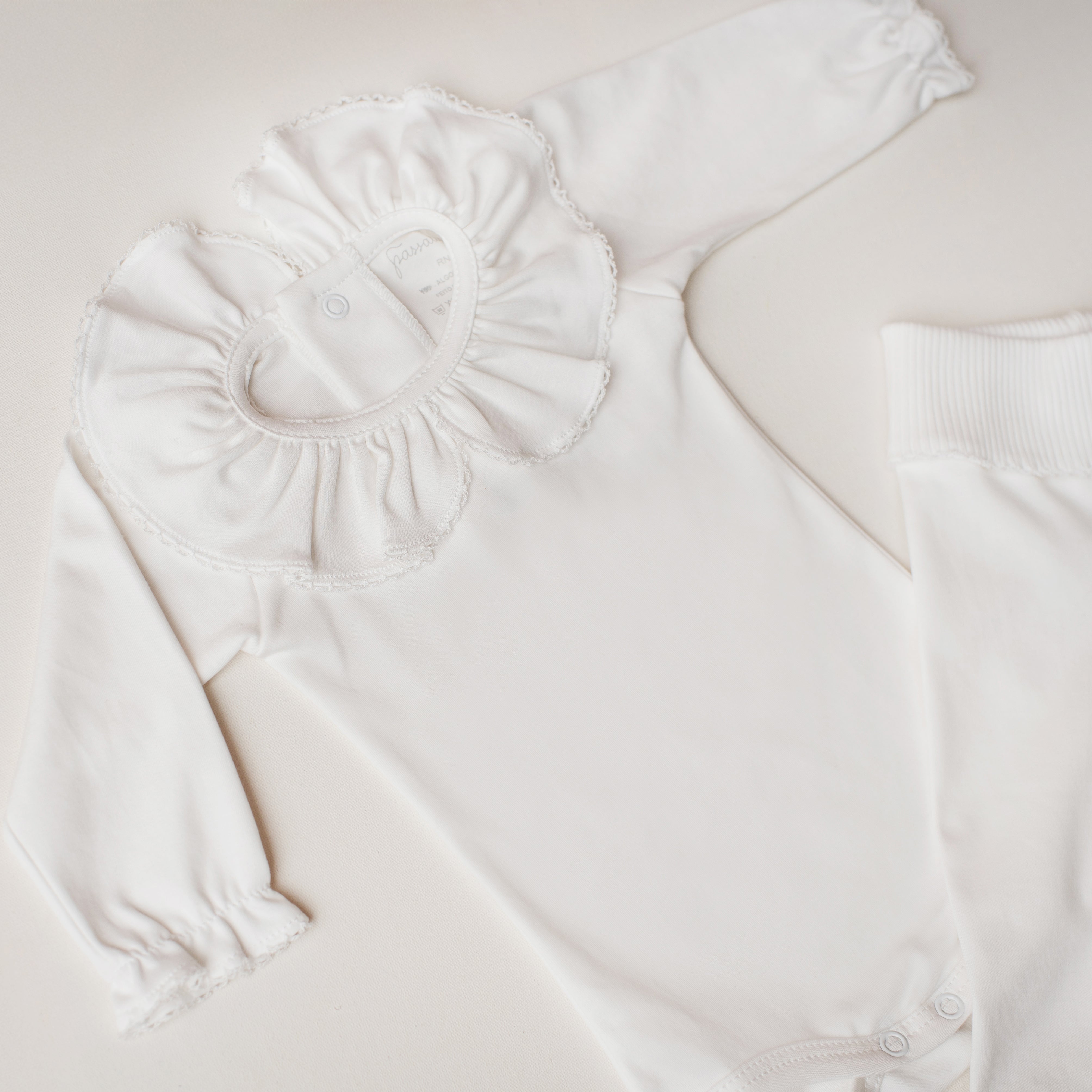 Conjunto Body Beija-Flor + Culote Yoga Branco