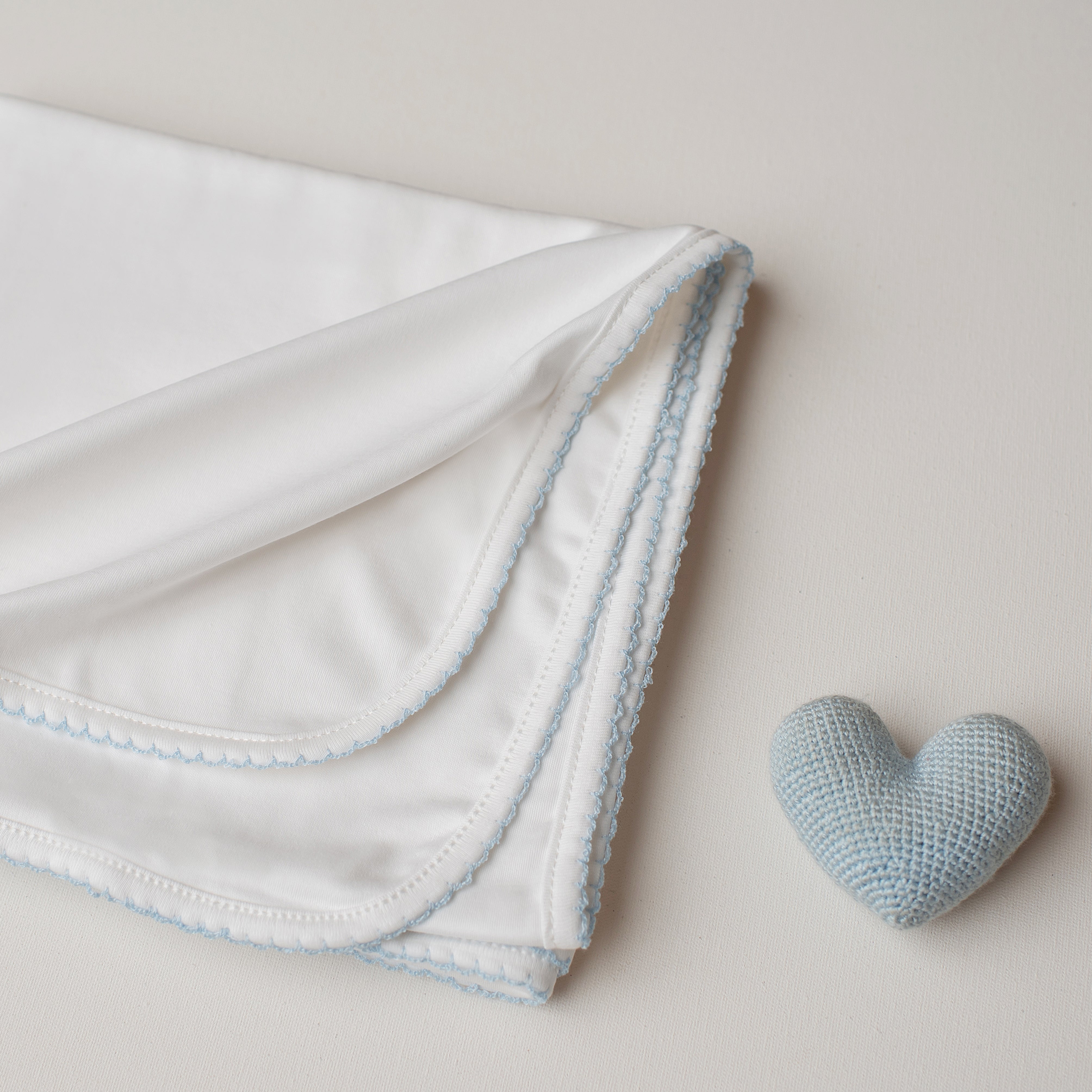 Manta Dupla Pluma de Algodão Detalhe Azul Claro