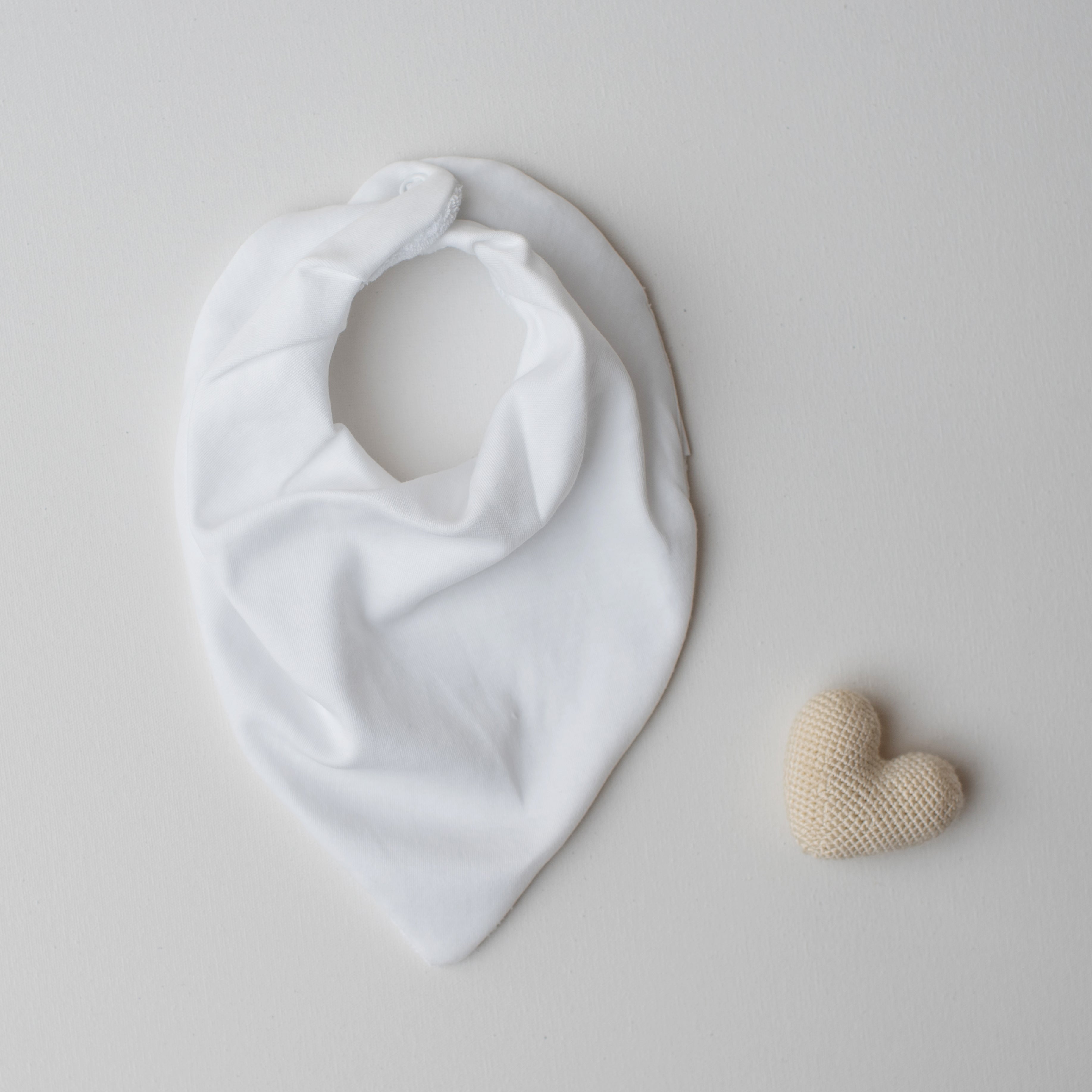 Kit: 3 Babadores Coruja Branco Pima Atoalhado