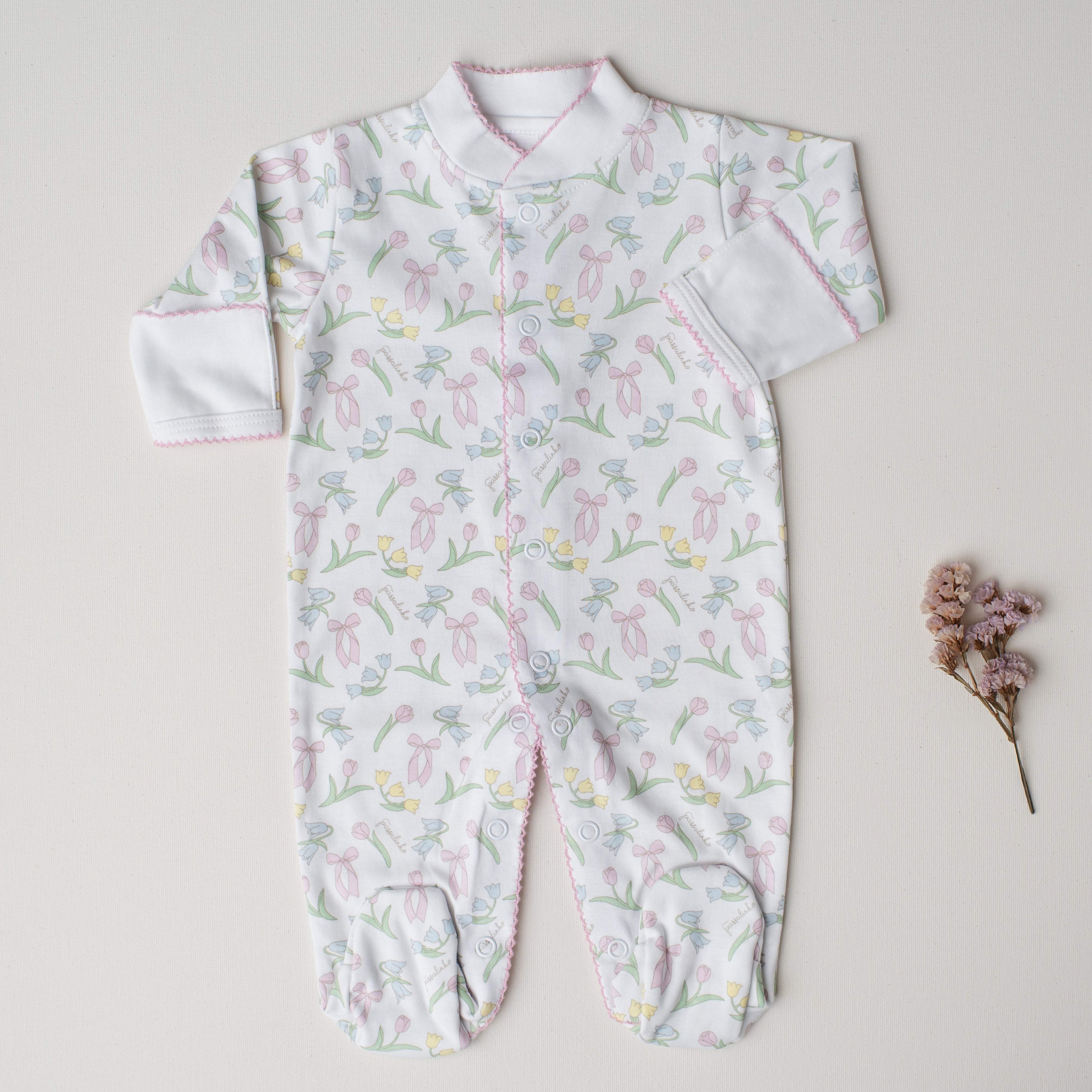 Macacão Arara Tulipas